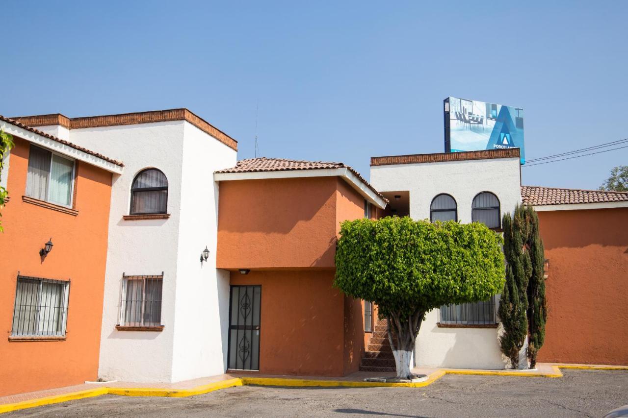 Hotel & Suites Villa Del Sol موروليا المظهر الخارجي الصورة