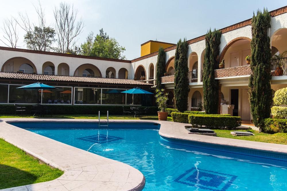 Hotel & Suites Villa Del Sol موروليا المظهر الخارجي الصورة