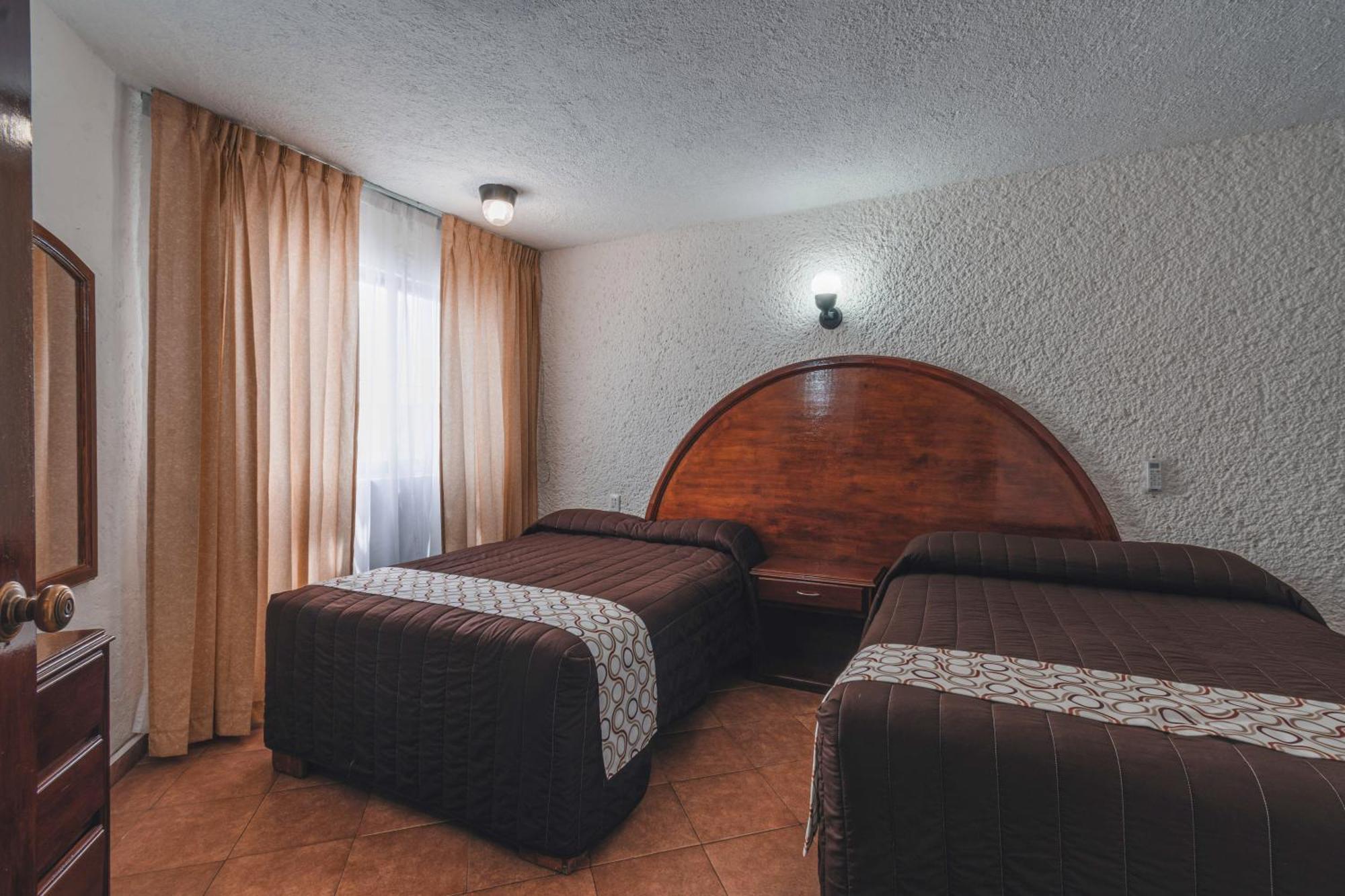 Hotel & Suites Villa Del Sol موروليا المظهر الخارجي الصورة